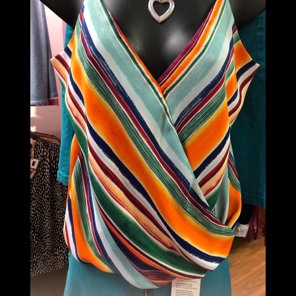 Veronica M Tops - Blouse